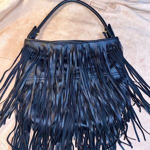 ❗️SALE❗️🌸H&M Cute Fringe Shoulder Bag👜🌸